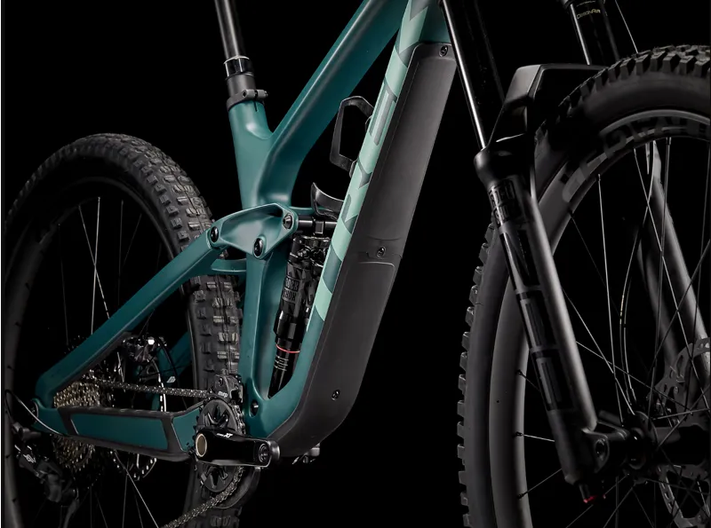 Trek Slash 9.8 XT Enduro Full Suspension Mountain Bike 2023 in Matte Juniper-7